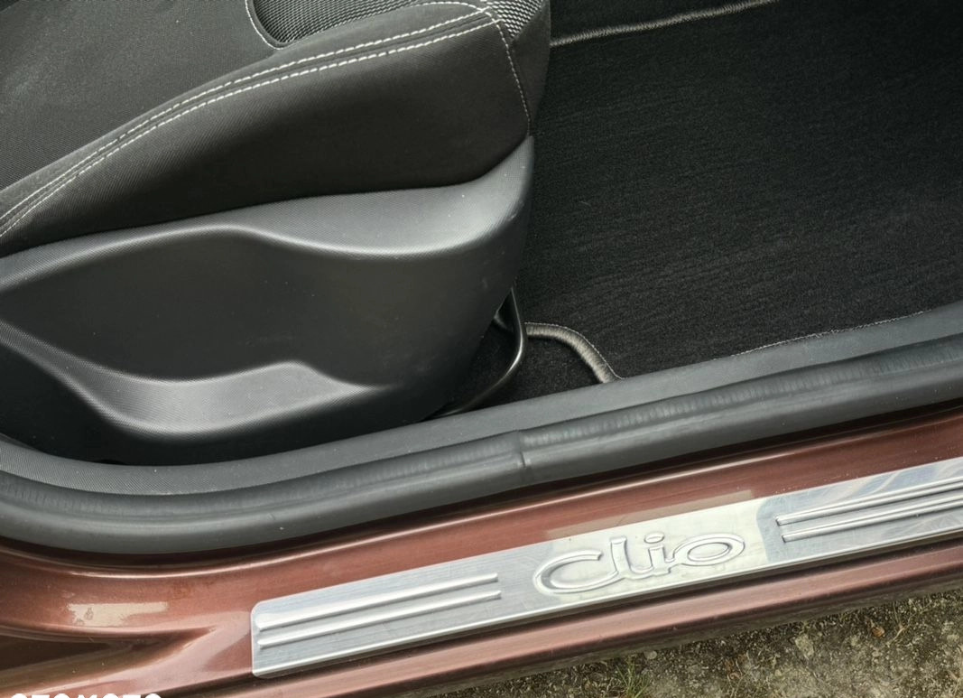 Renault Clio cena 29900 przebieg: 110900, rok produkcji 2013 z Dobczyce małe 742